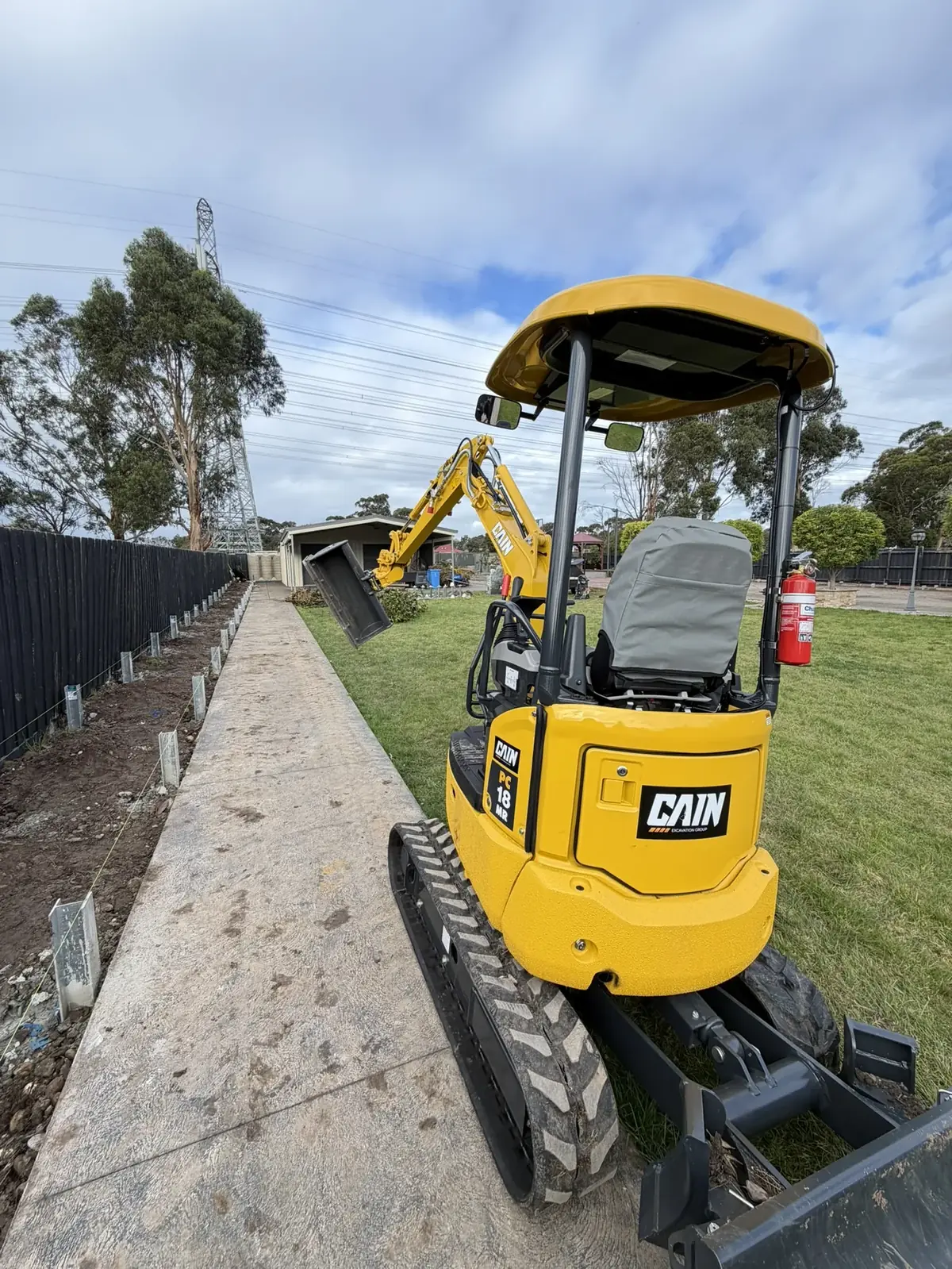 Boundary sleeper wall set-out