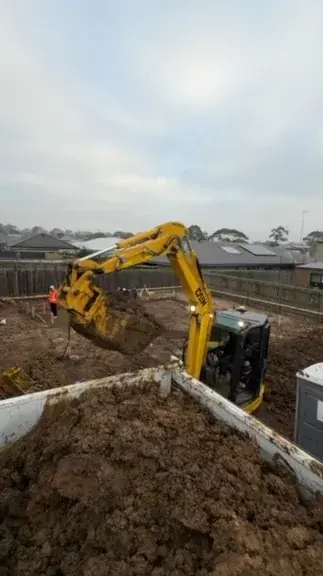 Bulk earthworks and site levelling in Melbourne